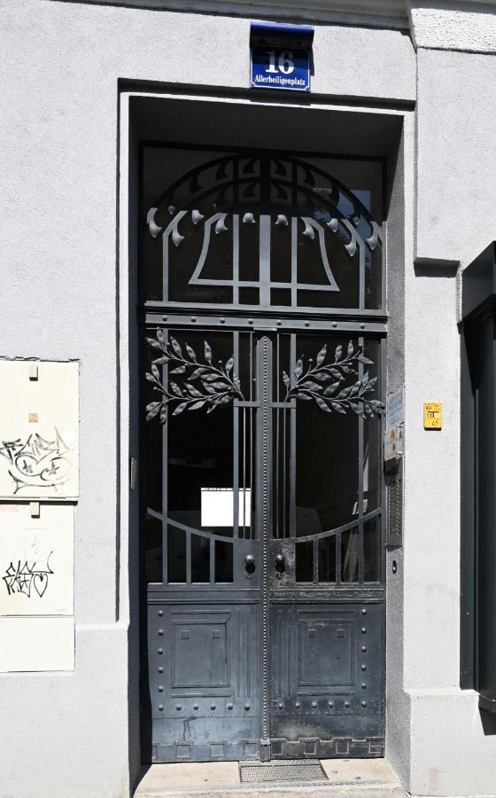 Charming Domicile Wien Allerheiligenplatz Lejlighed Eksteriør billede
